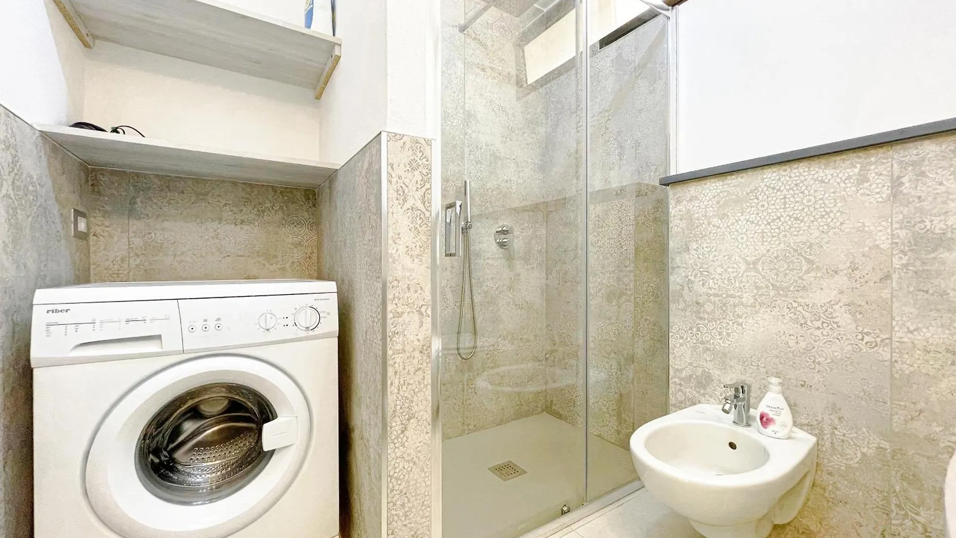 Nuovo Appartamento Ristrutturato In Corte Interna La Maddalena  0*, La Maddalena (Sassari)