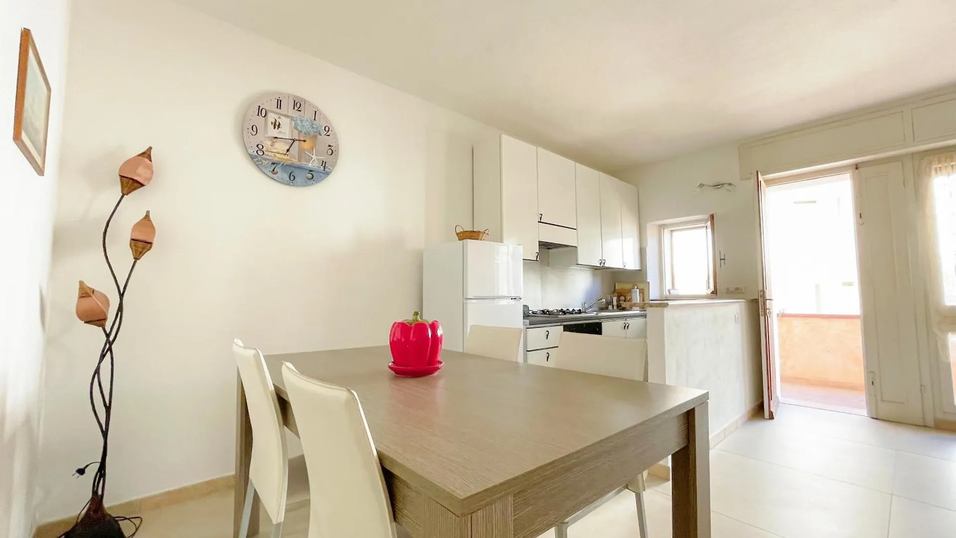 Nuovo Appartamento Ristrutturato In Corte Interna La Maddalena  Apartament La Maddalena (Sassari)